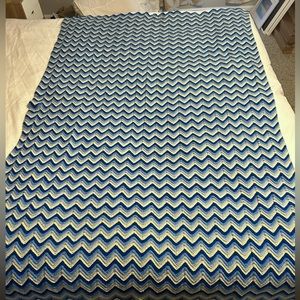 Vintage Blue and White Afghan Blanket